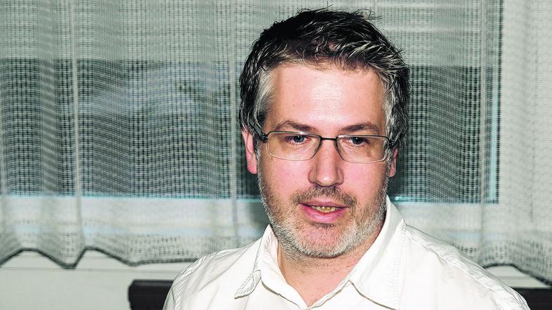 Vasja Medvešček je poudaril, da pri vsem skupaj ne gre za to, ali bo direktor Va