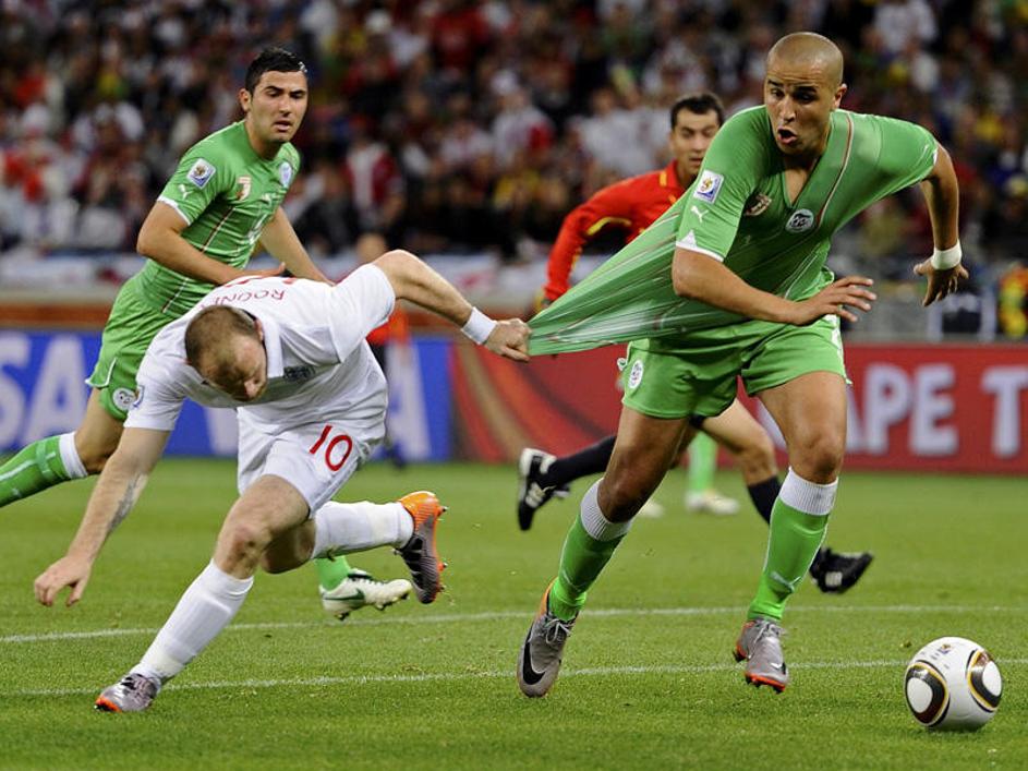 Wayne Rooney je dobil zelo malo uporabnih žog. (Foto: Reuters)