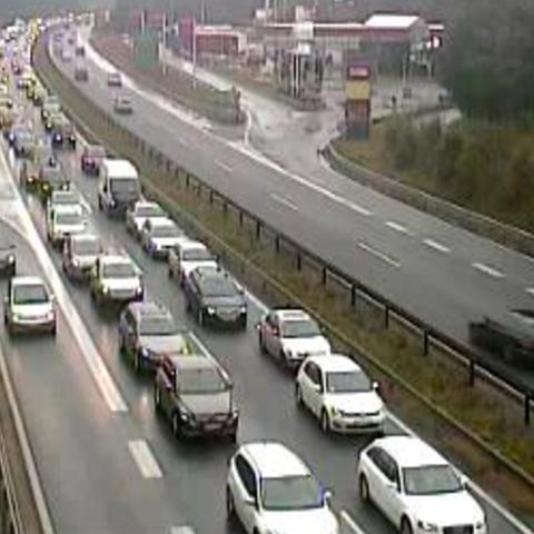 A1/E61/E70, Ljubljana - Koper, počivališče Lom, pogled proti Ljubljani