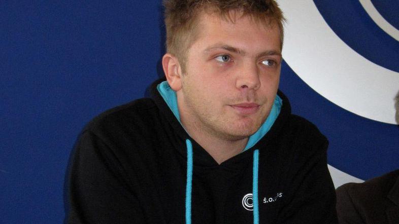 “Zakon o malem delu je enostranski grob poseg v edini socialni korektiv, ki ga š