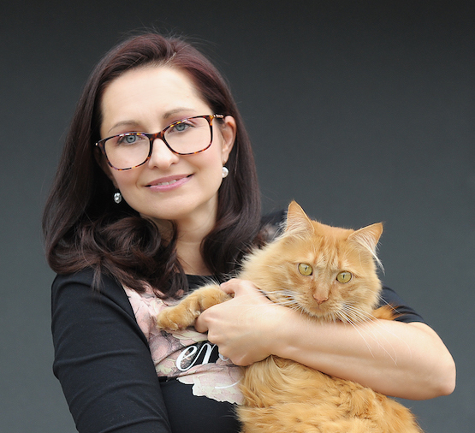 Natalija Hercog Gerbec, dr. vet. med | Avtor: Natalija Hercog Gerbec, dr. vet. med, Foto Tatjana, JELUSIC fotografija