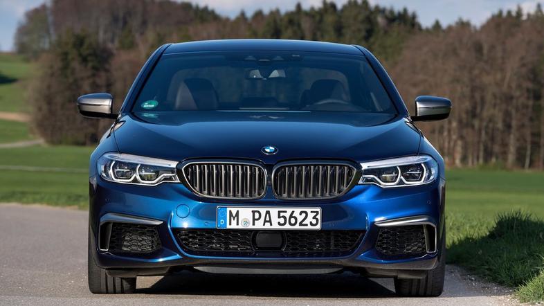 BMW M550i xdrive