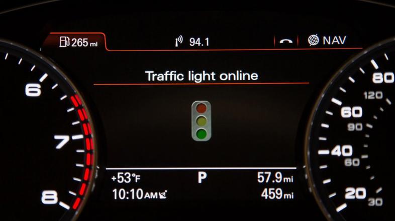 Audijev sistem za prepoznavanje semaforjev