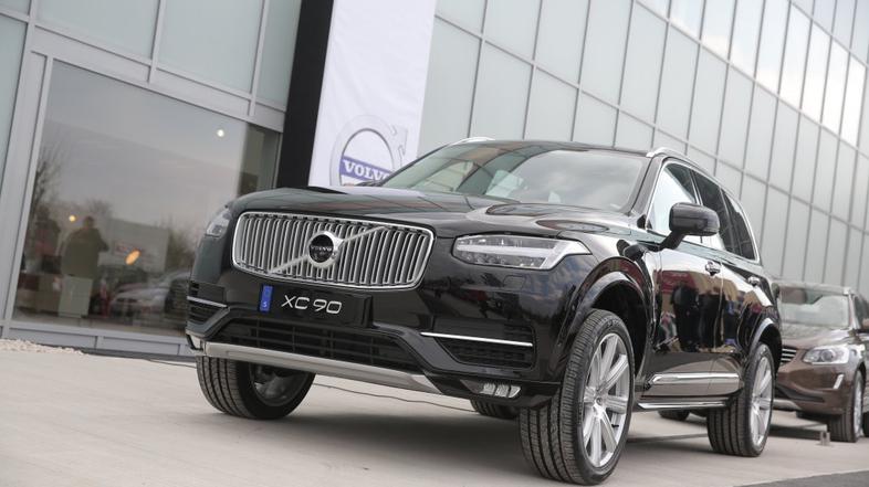 Volvo XC90