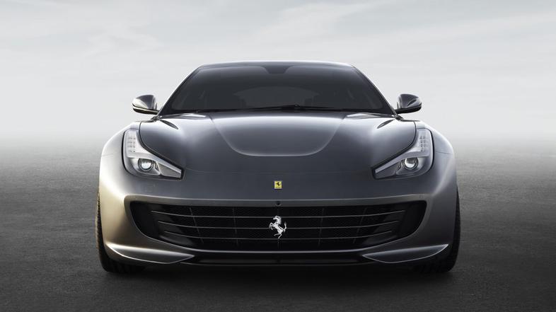 Ferrari GTC4 lusso