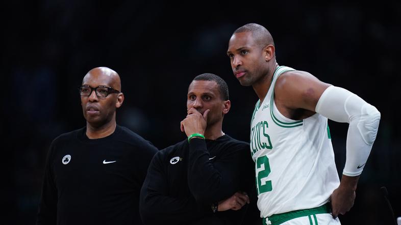 Joe Mazzulla Al Horford Boston Celtics