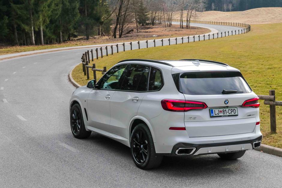 BMW X5 | Avtor: Saša Despot