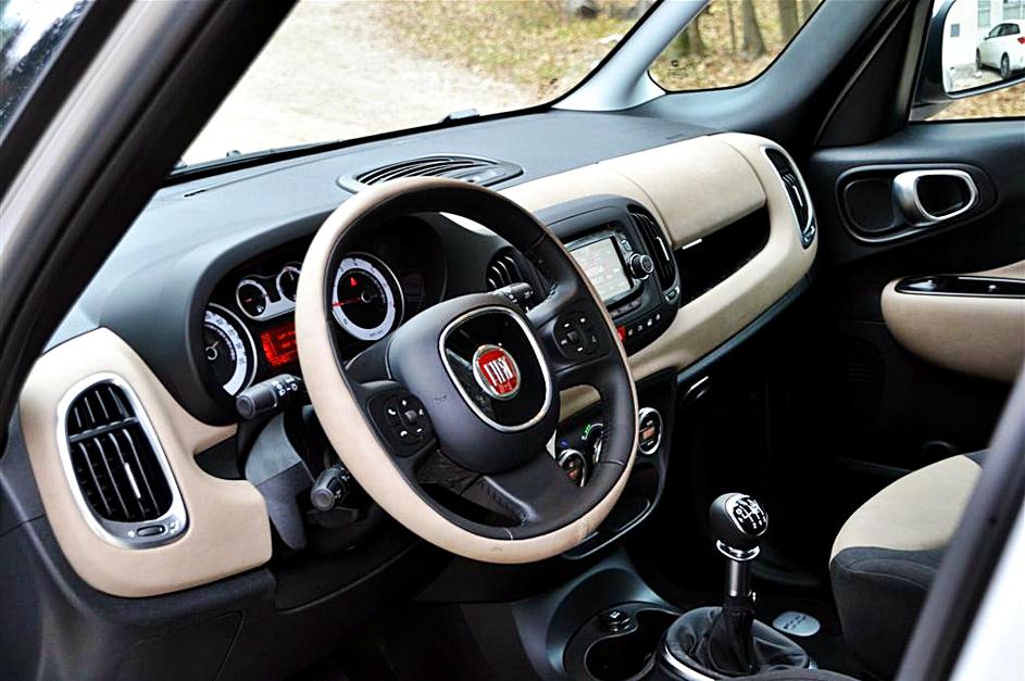 Fiat 500L living