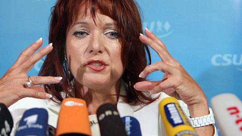 Gabriele Pauli je naši stranki v sramoto, so prepričani nekateri vodilni možje C