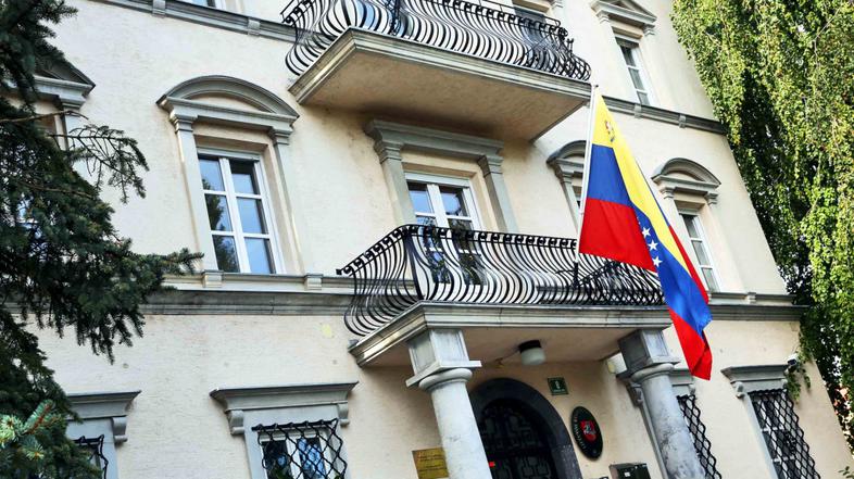 Slovenija 04.10.2013 stavba venezuelskega velepolslanistva na Emonski cesti 8 v 