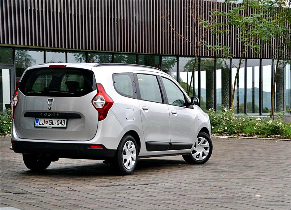 Dacia Lodgy | Avtor: Gregor Prebil
