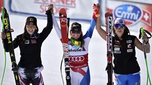 lara gut superveleslalom finale tina maze anna fenninger