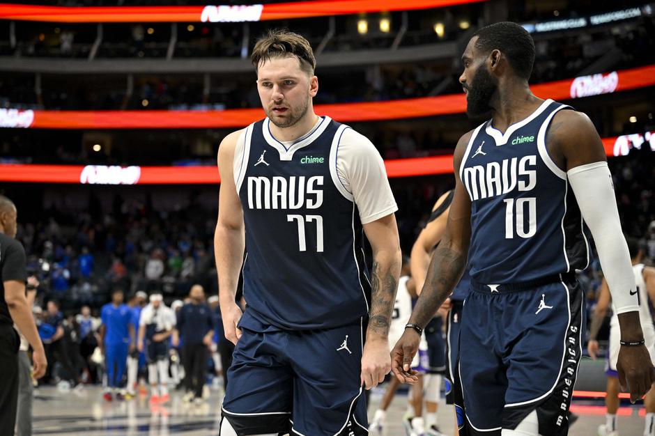Luka Dončić in Tim Hardaway Jr. | Avtor: Profimedia