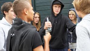 najstniki alkohol popivanje