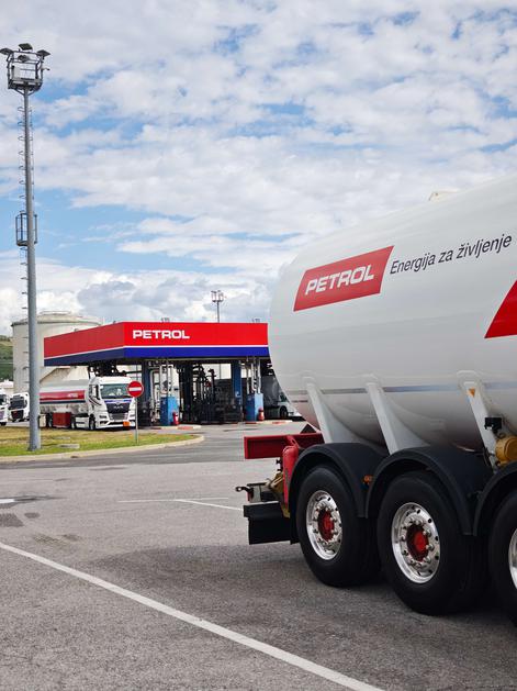 Petrol, Terminal Sermin