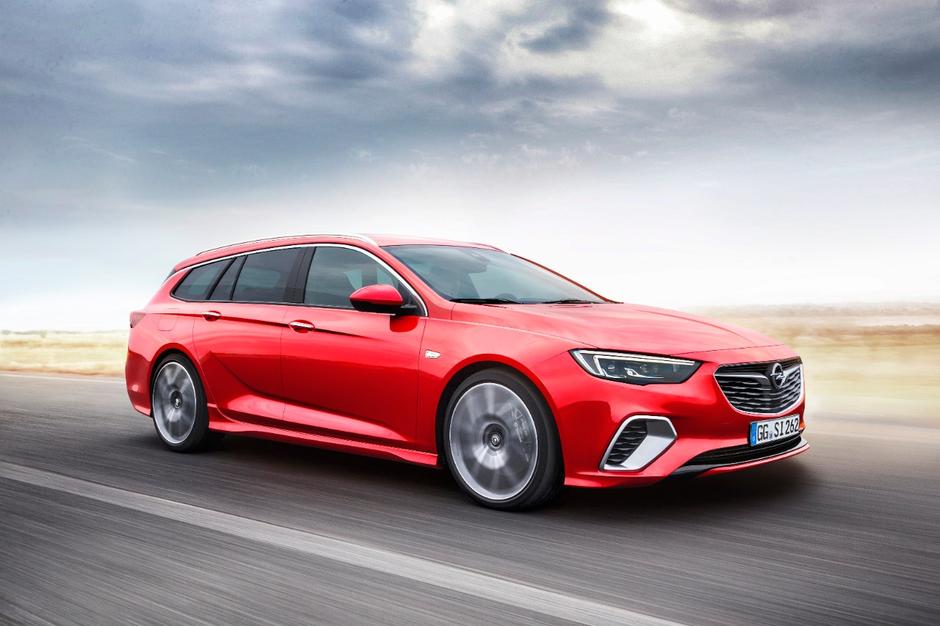 Opel Insignia GSi Sports Tourer | Avtor: Opel