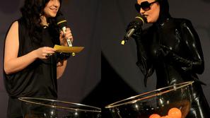 Med favoritkami se omenjata tudi Maja Keuc (levo) in April (desno). (Foto: Nik R