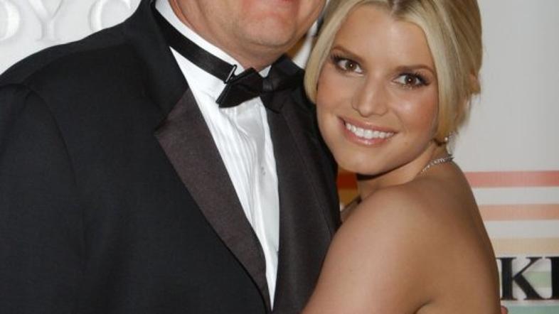 Jessica Simpson, Joe Simpson