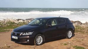 Lexus CT200h