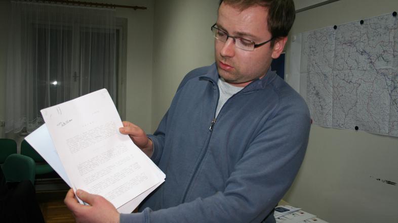 Sandi Valenčič se sprašuje, kako je lahko med projektnimi pogoji tudi na sodišču