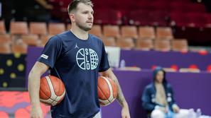 trening košarkarske reprezentance slovenije, luka dončić