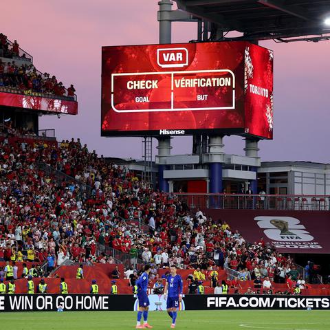 VAR