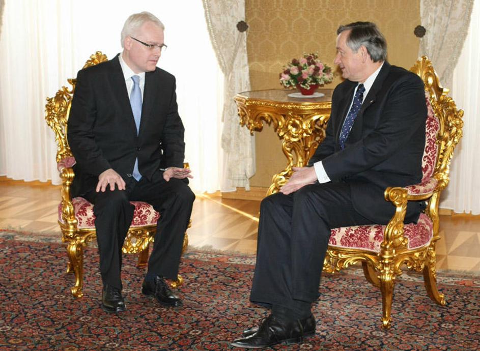 Prvo srečanje slovenskega predsednika Danila Türka in njegovega hrvaškega kolega