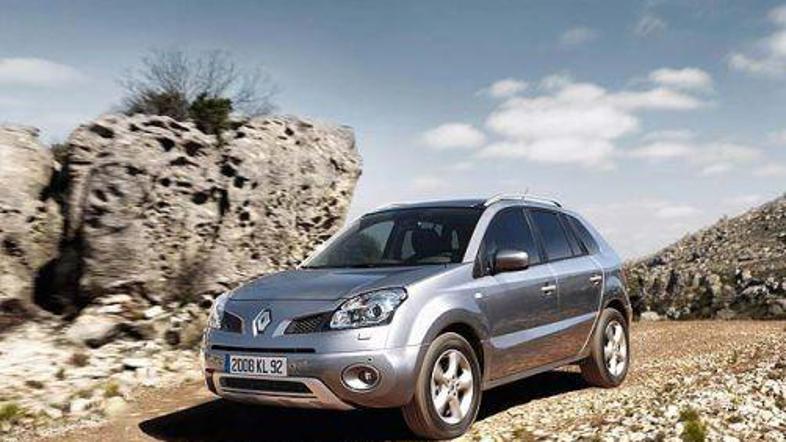 Koleos za Renaultov debi med SUV-i.