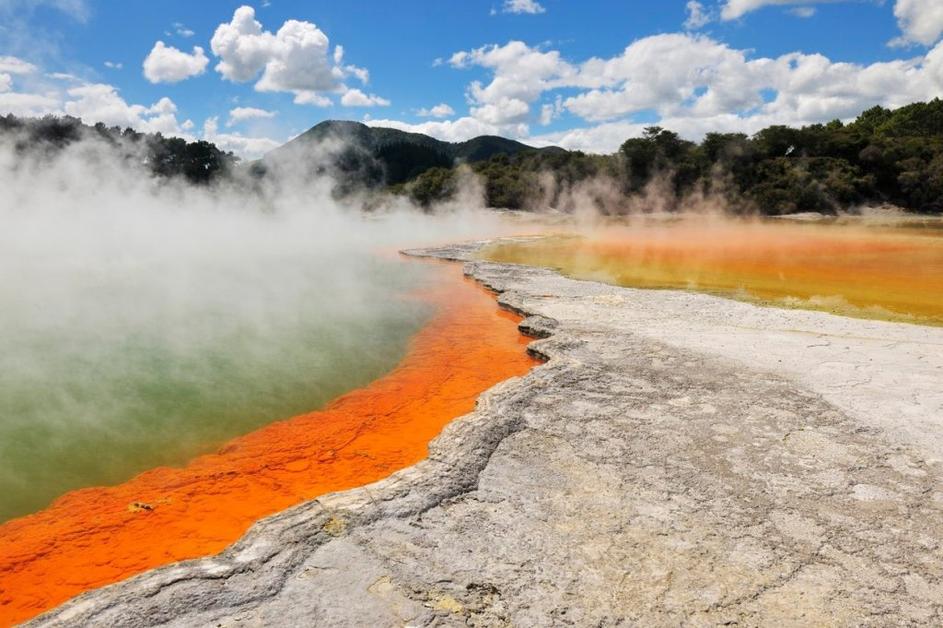 Termalni park Wai-O-Tapu v Novi Zelandiji