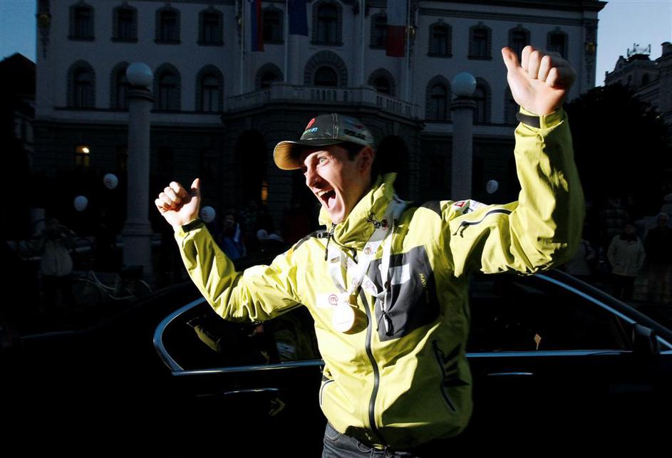 Fak biatlonci sprejem Kongresni trg
