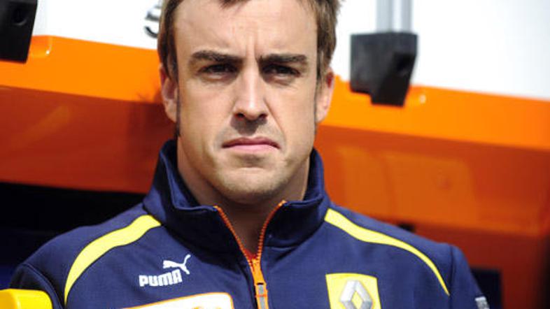 Fernando Alonso formuli 1 napoveduje konec, saj bo Fotino tekmovanje boljše.