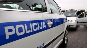 policija