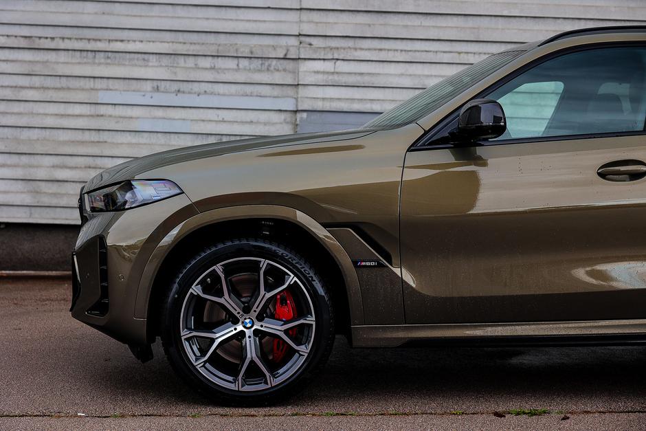 BMW X6 M60 | Avtor: Saša Despot