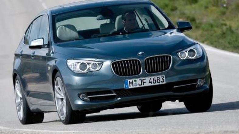 O cenah zaenkrat še ni uradnih podatkov, brez dvoma pa se bodo začele nad 50 tis