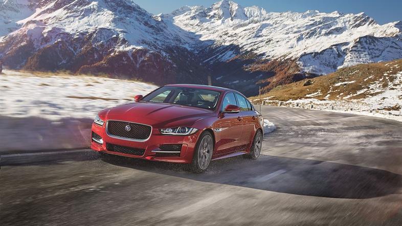 Jaguar XE AWD