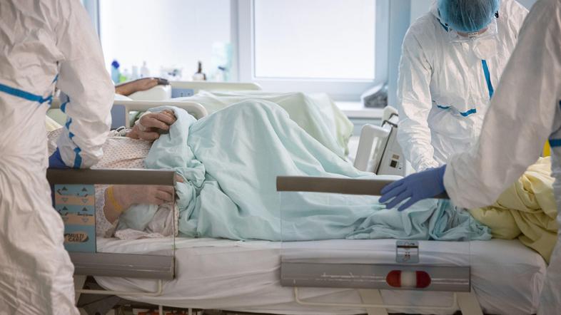 covid-19 bolnišnica Jesenice bolniki epidemija