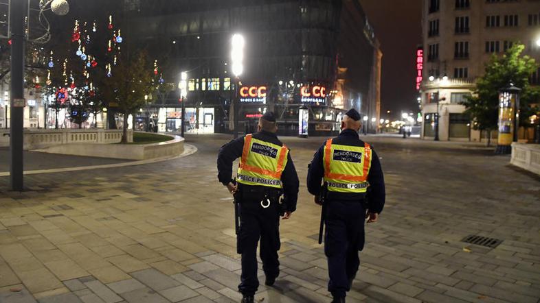 Policijska ura Madžarska; covid-19