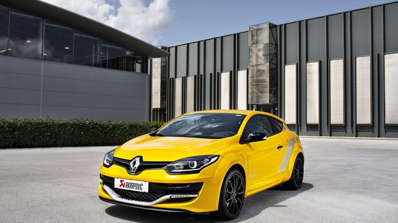 Megane RS akrapovič