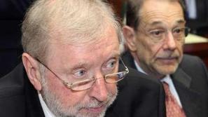 Zunanji ministri EU (na fotografiji slovenski zunanji minister Dimitrij Rupel) b