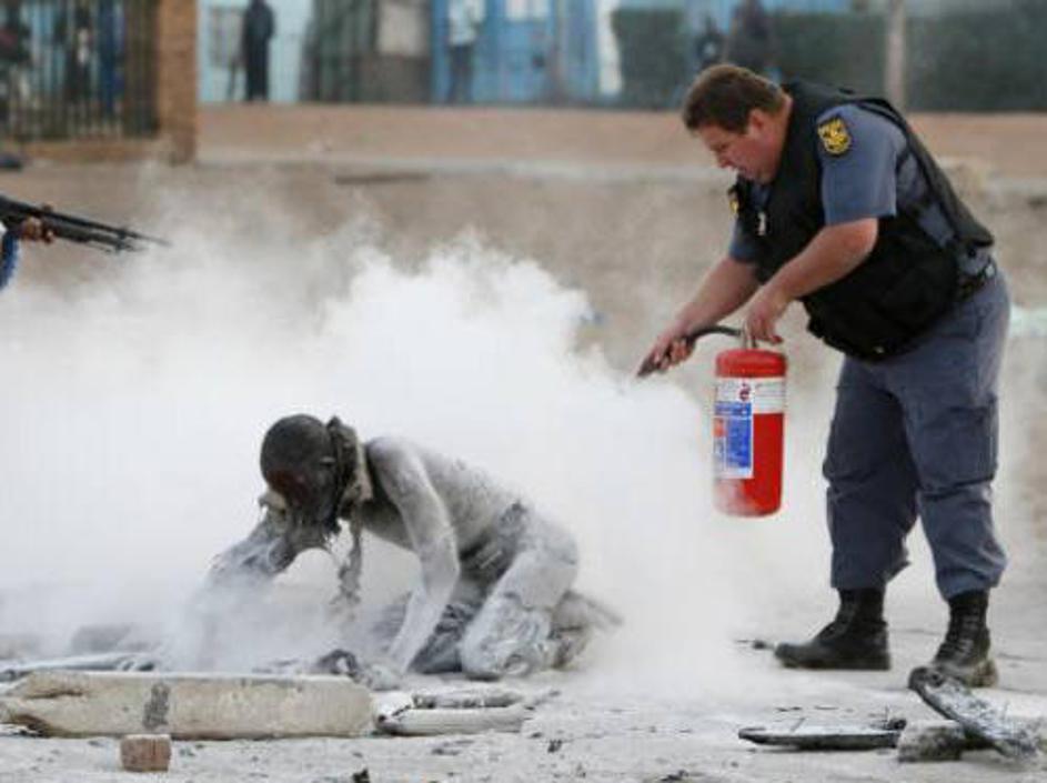 V nasilju proti priseljencem je umrlo 22 ljudi.