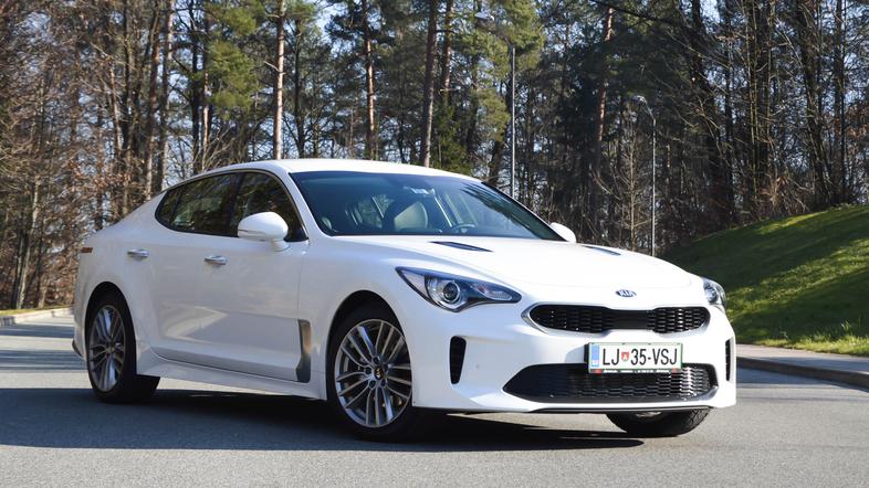 Kia stinger