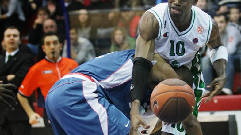 V odločilni zadnji četrtini je za Cibono odlično igral Alan Anderson.