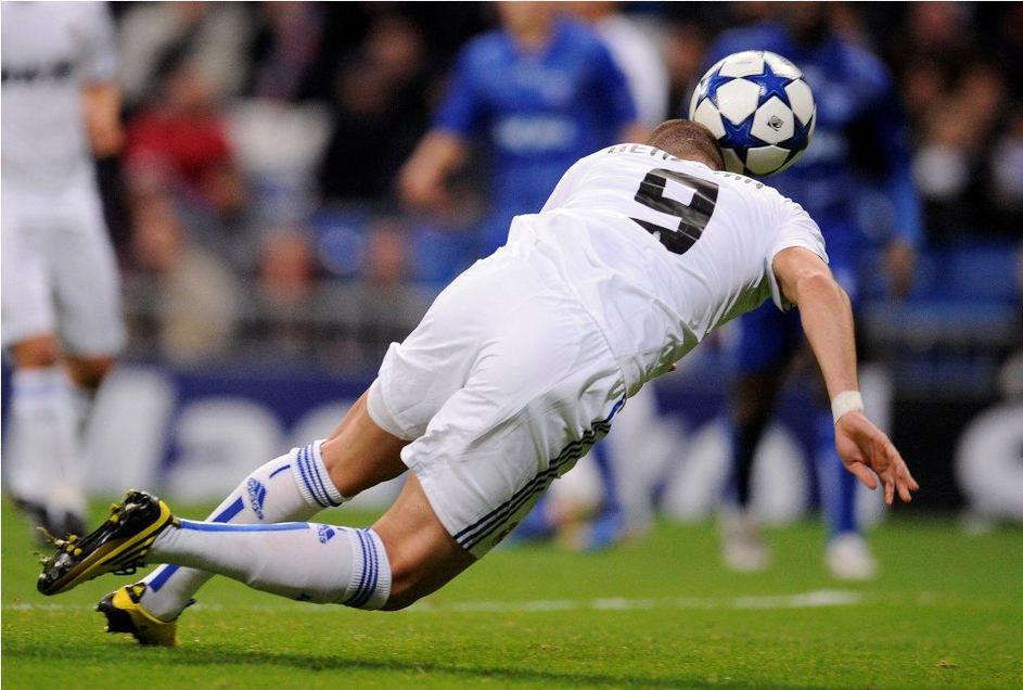 Karim Benzema, Real Madrid, takole je žogo pospravil v gol