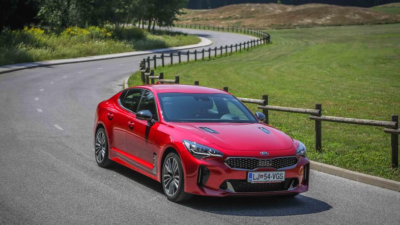 Kia stinger