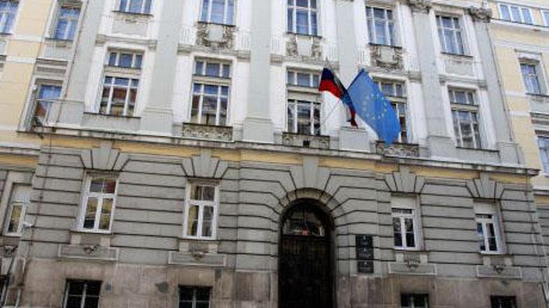 Na mariborskem okrožnem sodišču je 50-letni Pompe včeraj obtožbe zanikal in preb