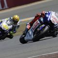 Jorge Lorenzo je Valentina Rossija letos že dvakrat premagal. Zdaj mu bosta tekm
