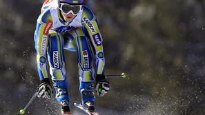 Tina Maze je kljub sedmemu mestu ohranila lepo prednost pred Görglovo. (Foto: Re