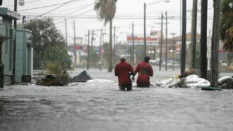 ike_hurikan_130908_reuters