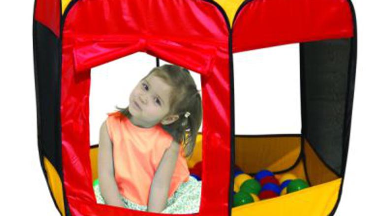 Šotor s kroglicami.