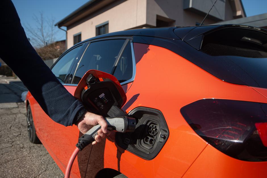 Ople Corsa e | Avtor: Anže Petkovšek